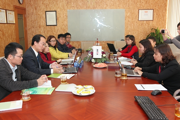 111213_HAN_PR_Chuong20trinh20trao20doi20hop20tac20cua20Cty20CP20MISA20va20truong20HVNH_8.JPG