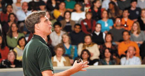 Bài giảng cuối cùng của Giáo sư Randy Pausch: Câu chuyện về người thầy vĩ đại lay động hàng triệu người trên thế giới