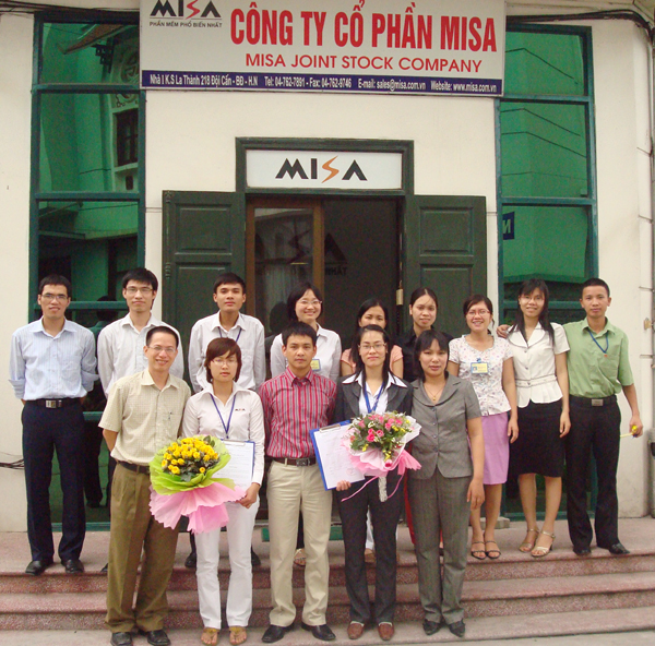 Thanh_lap_phong_TV_HC_MISA_Ha_Noi.jpg