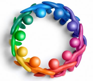 Chó Béc-giê Đức chia chỗ nằm em bé