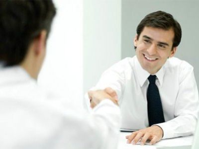 Chiến lược nào giúp nhà tuyển dụng “săn ứng viên” khi phỏng vấn