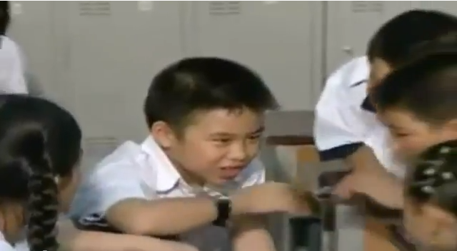 Cười chút thôi: Học môn Tự nhiên