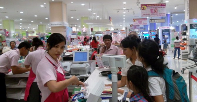 “Đại gia” bán lẻ ồ ạt vào VN: vừa mừng vừa lo