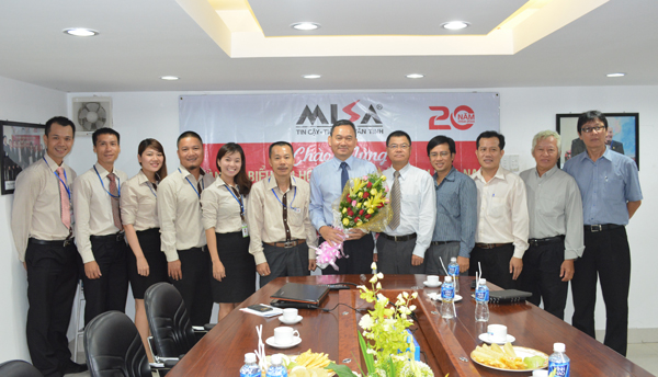 hcm_pr_vnisa_120614_9.jpg