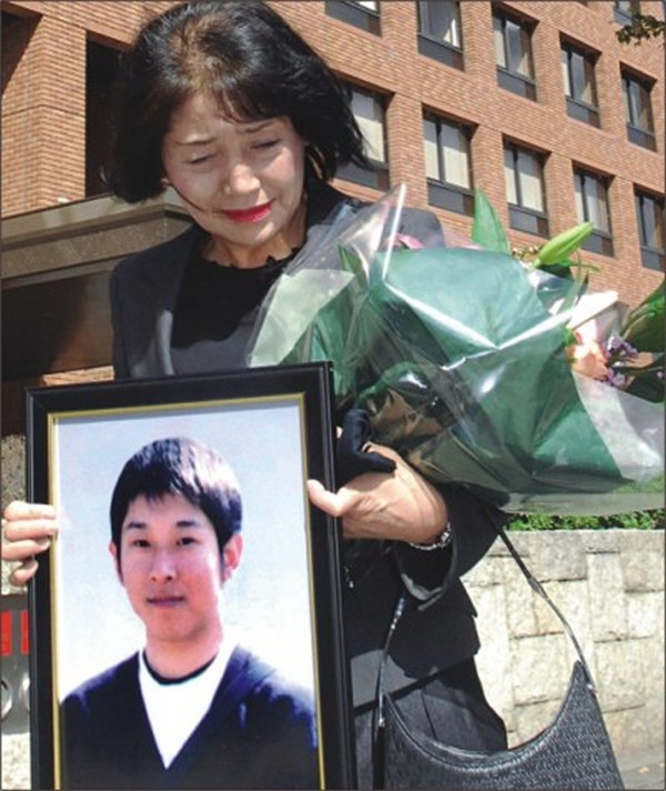 Nhật Bản: Ngày càng nhiều lao động tự sát vì áp lực công việc