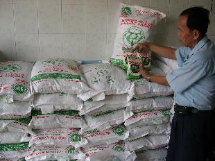 Trả lời kiến nghị về cấp giấy phép sản xuất kinh doanh đường cát cho các hộ kinh doanh