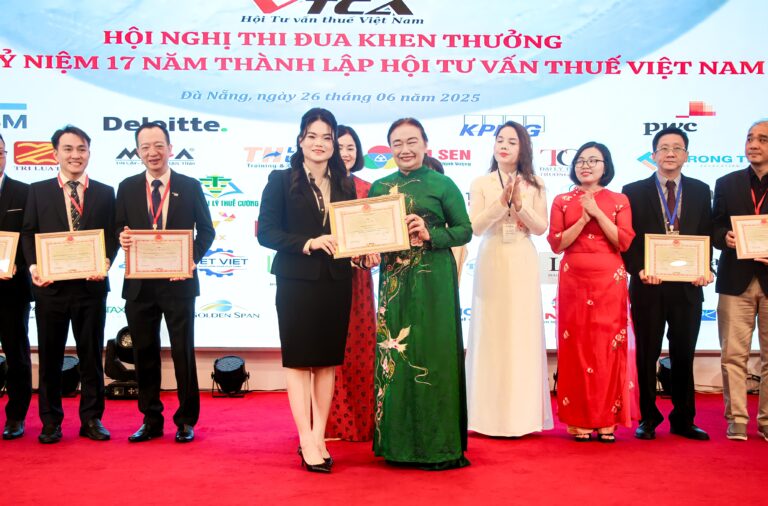 MISA đón nhận bằng khen của Hội Tư vấn Thuế Việt Nam