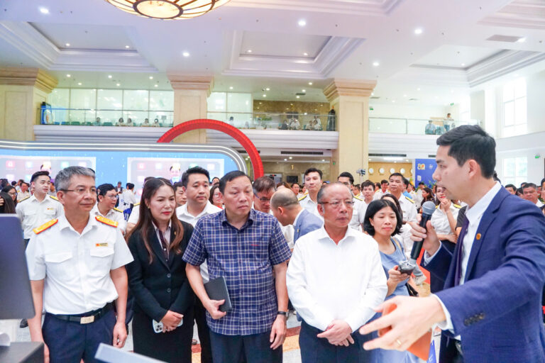 MISA AMIS được khẳng định là giải pháp chuyển đổi số tiêu biểu hỗ trợ doanh nghiệp, hộ kinh doanh theo đúng Nghị quyết 68-NQ/TW